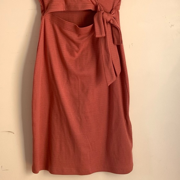 Summer Dress - Picture 2 of 4